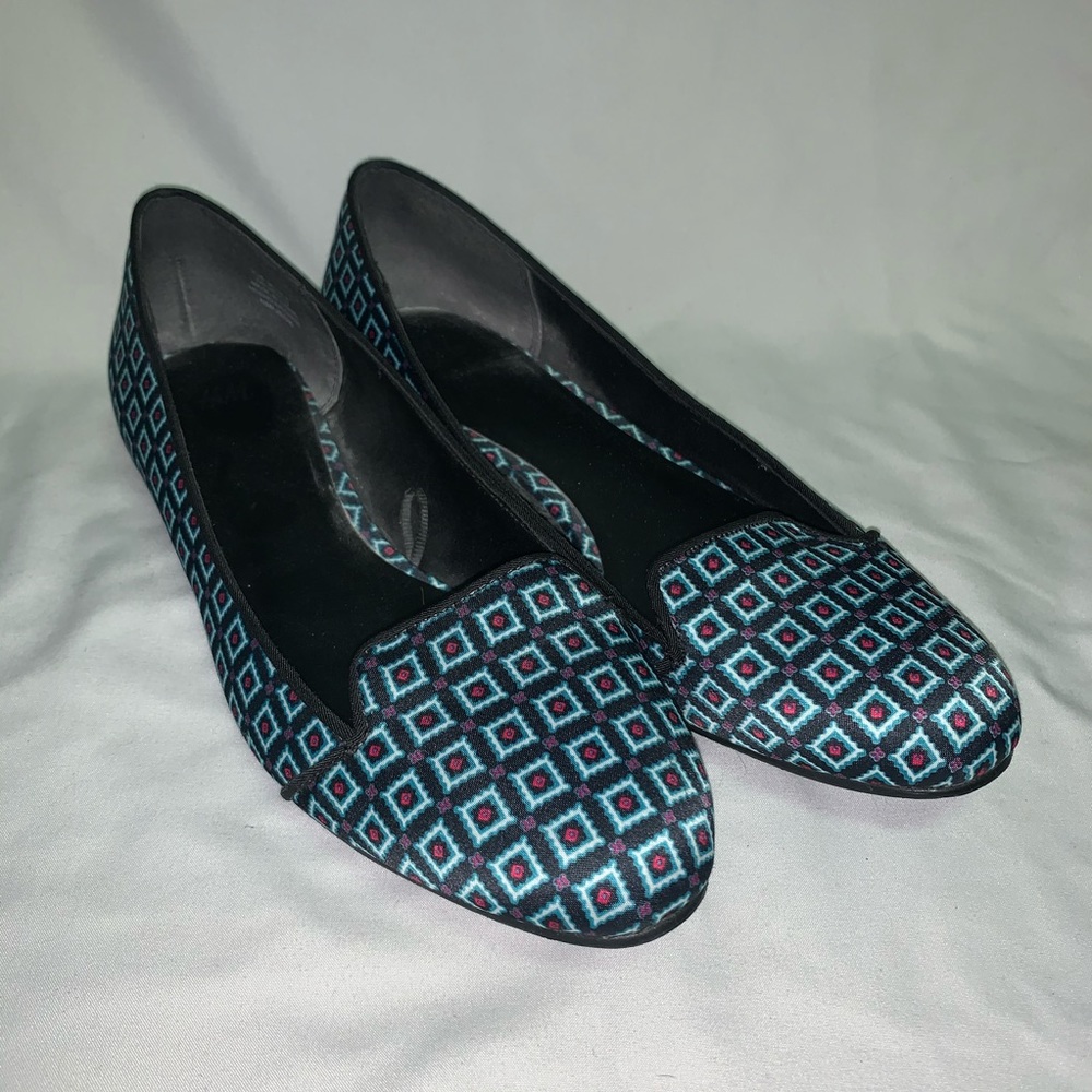 H&M Flats